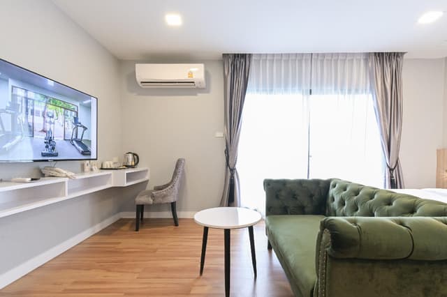 Deluxe Twin Room