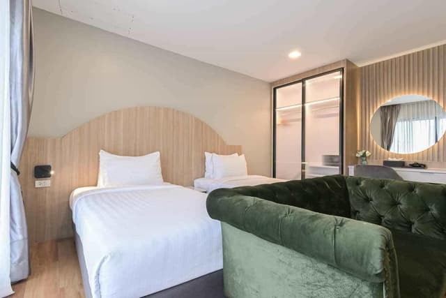 Deluxe Twin Room