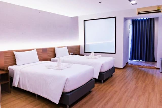 Executive Room