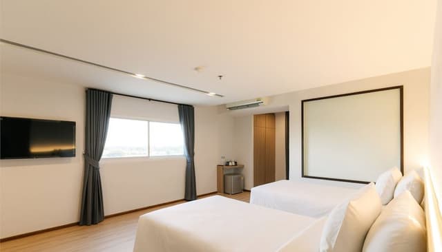 Executive Room