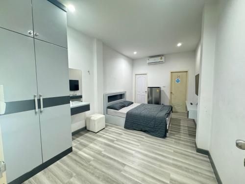 K&K Apartment0