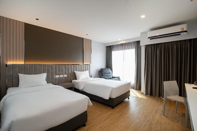 Premium Twin Room
