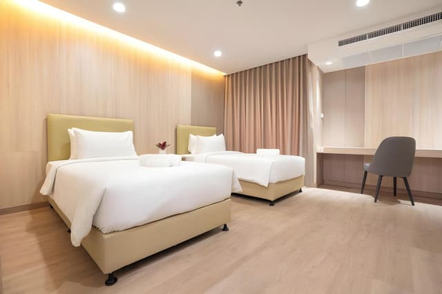 Basic Twin Room