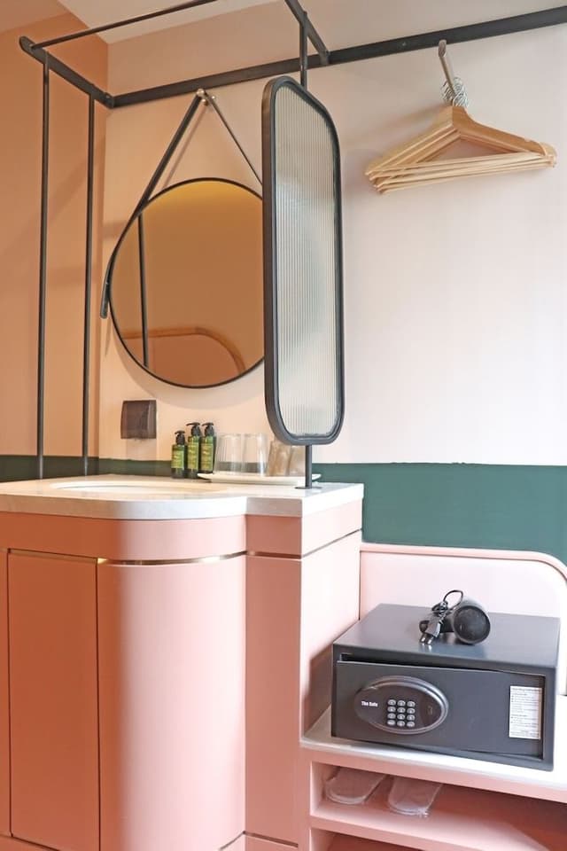 Suite, 2 Bedrooms