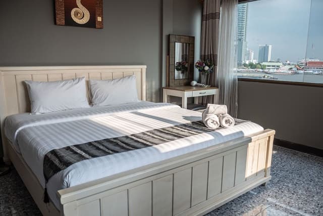 Grand Deluxe Room - River View