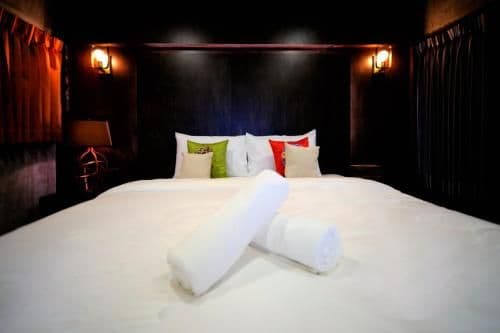Deluxe Double Room with Shower