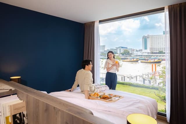 Suite (Klong San Duplex Pool)