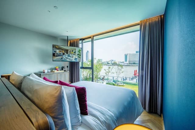 Suite (Klong San Duplex Pool)