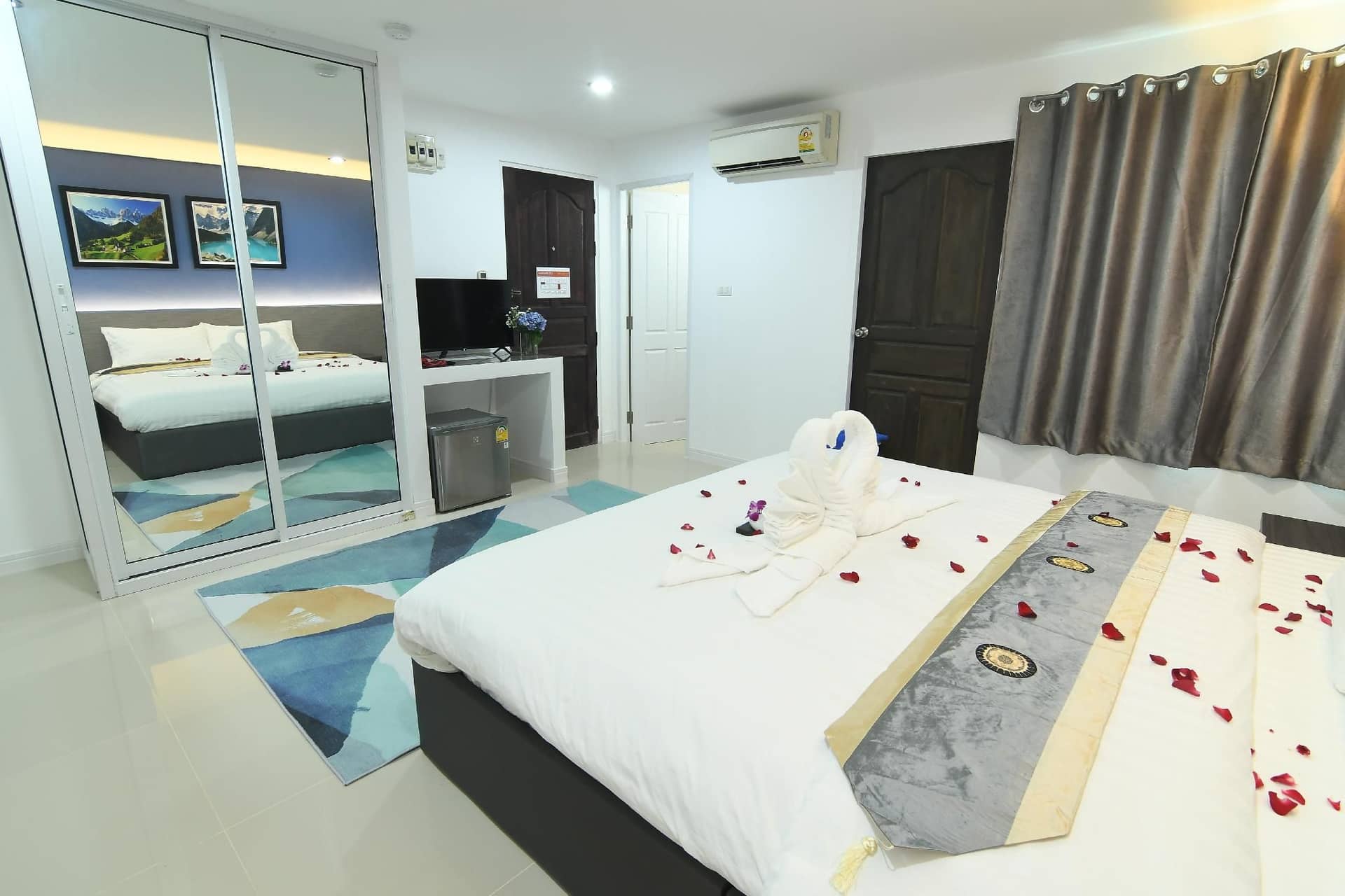 Poonsuk Place Hotel Poonsuk Place Hotel