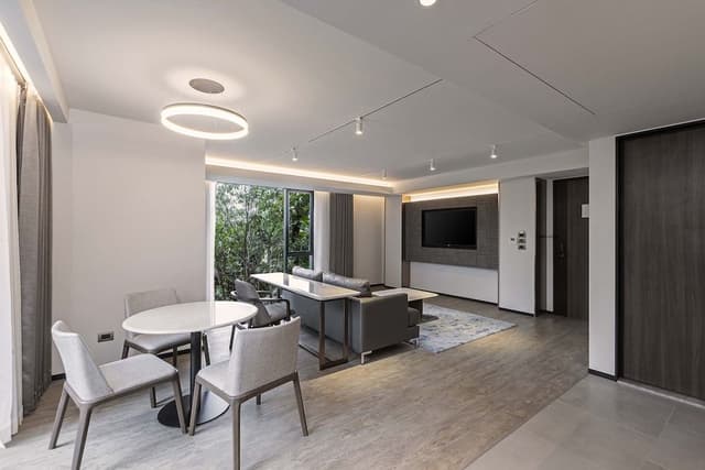 One Bedroom Executive