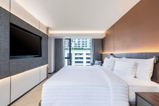 Deluxe King Room