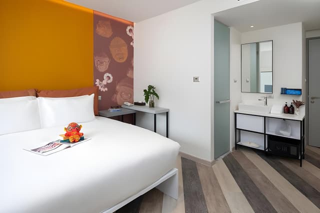 DOUBLE RechargeX Room