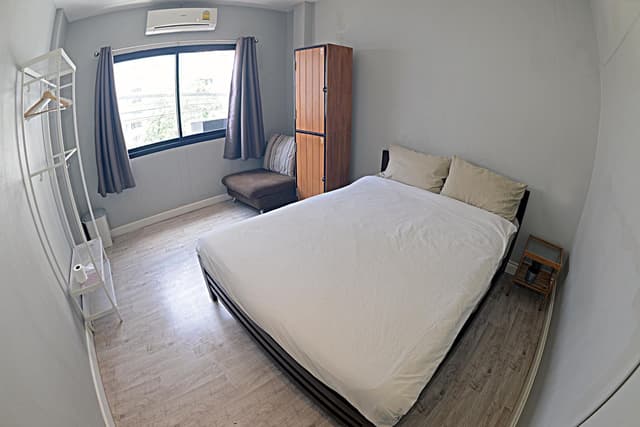 Private Queen Bed
