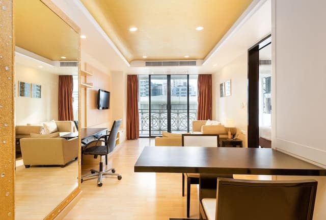 Admiral One Bedroom Suite