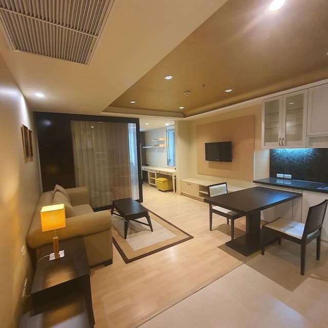Grand One Bedroom Suites