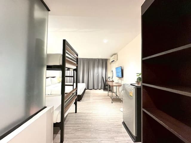 Deluxe Family Suite