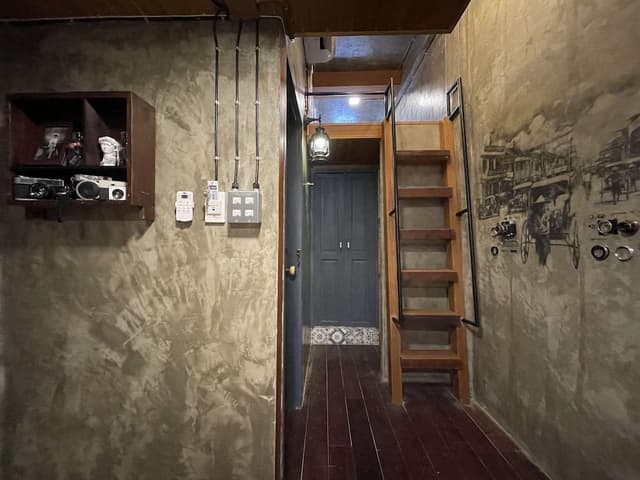 Loft Theatre Triple Room