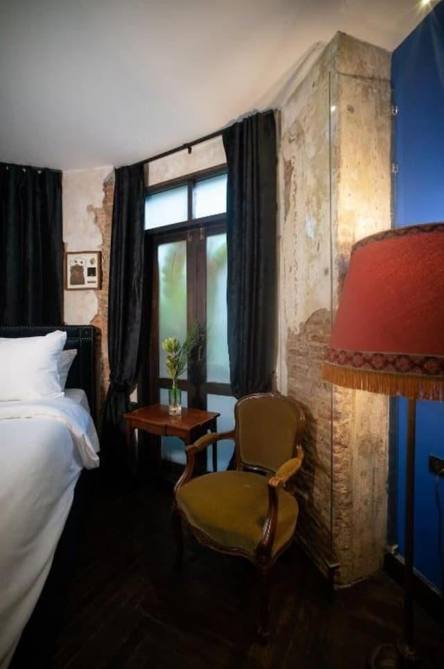 Junior Suite King Bed