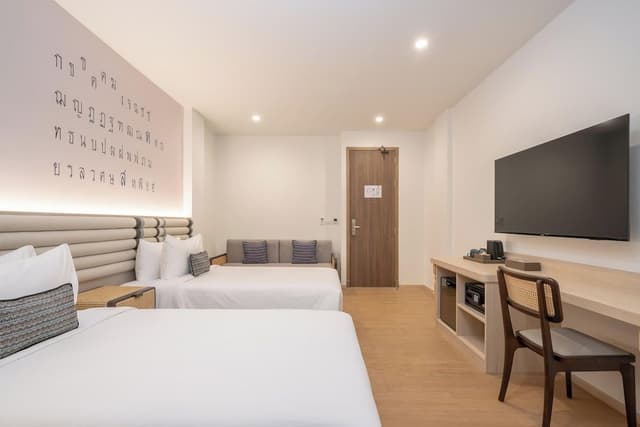 Deluxe Double or Twin Room