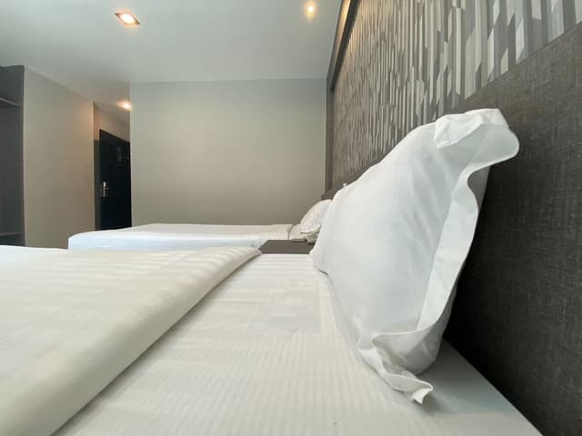 Superior Twin Room, 2 Twin Beds, City View
