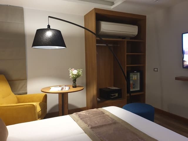 Premier Room