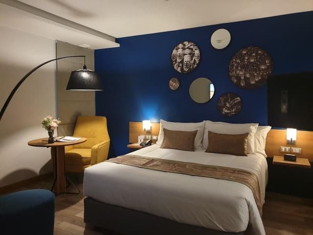 Premier Room