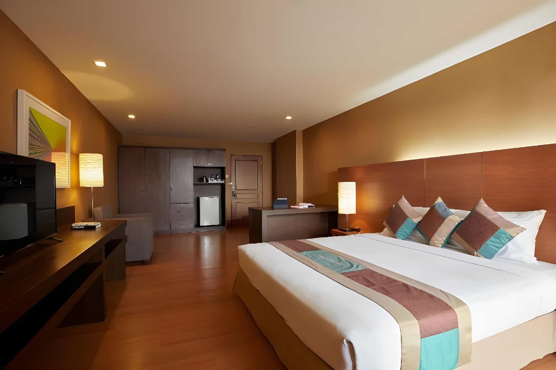 โรงแรมบียูเพลส กรุงเทพฯ โรงแรมบียูเพลส กรุงเทพฯ