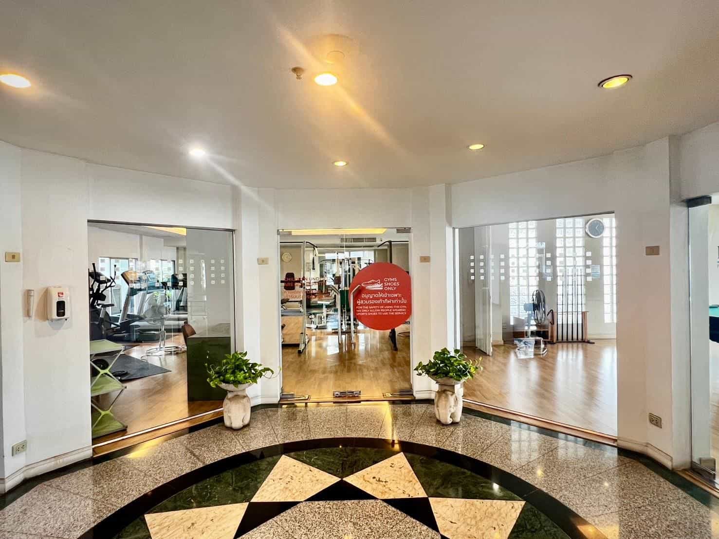 โรงแรมบียูเพลส กรุงเทพฯ โรงแรมบียูเพลส กรุงเทพฯ