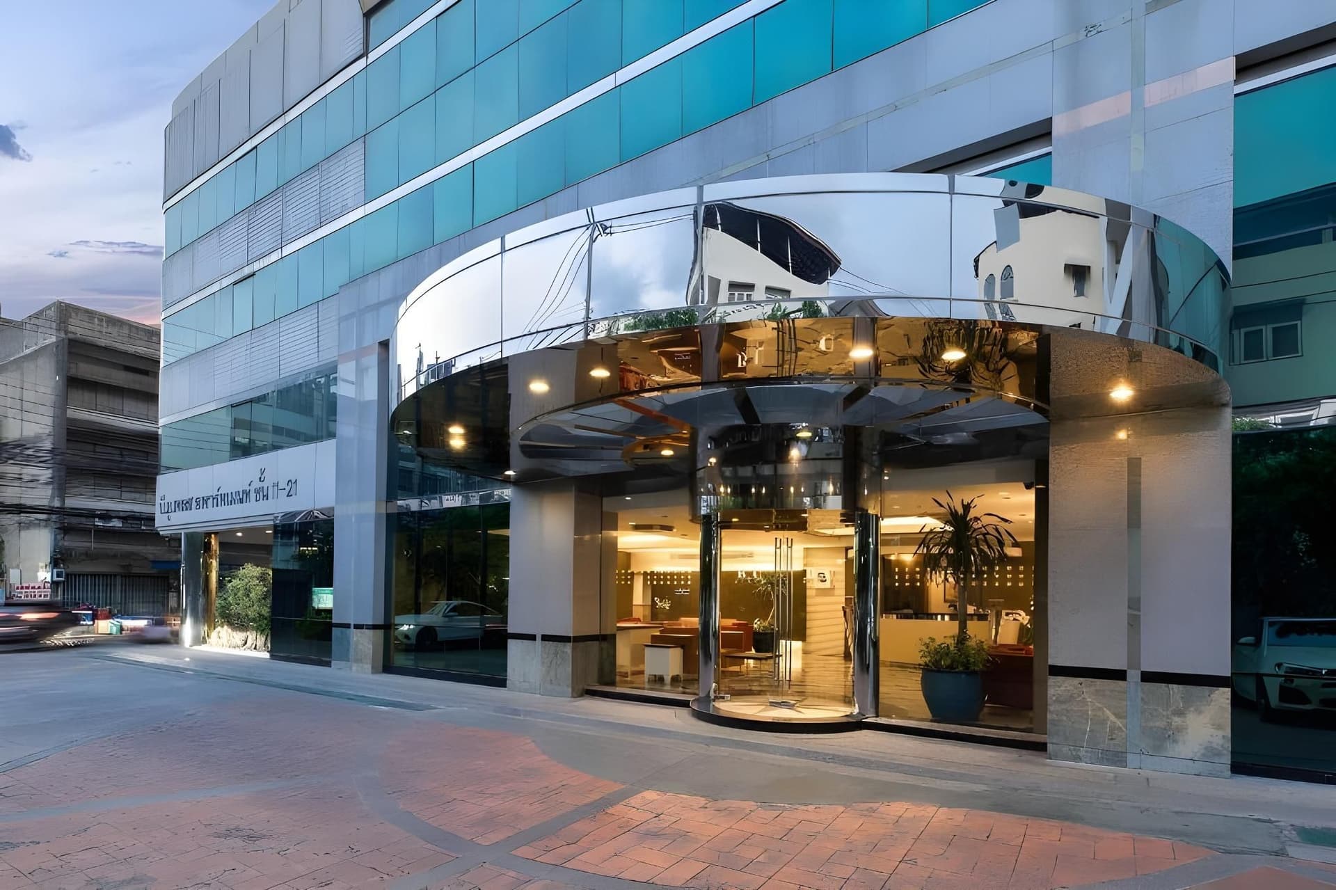 โรงแรมบียูเพลส กรุงเทพฯ โรงแรมบียูเพลส กรุงเทพฯ