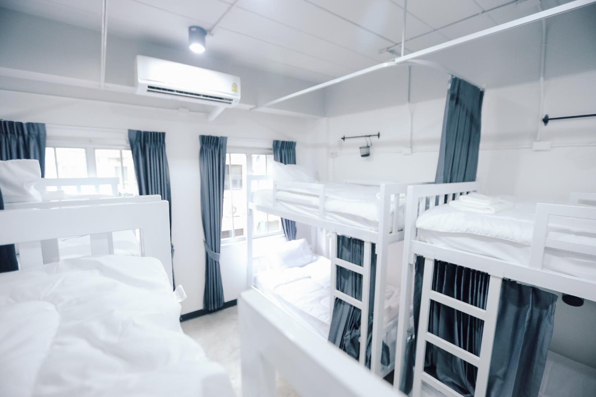 G5 hostel Bangkok1