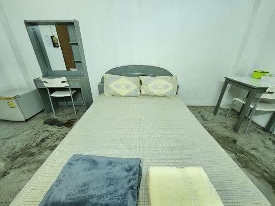 Double Room (Fan)
