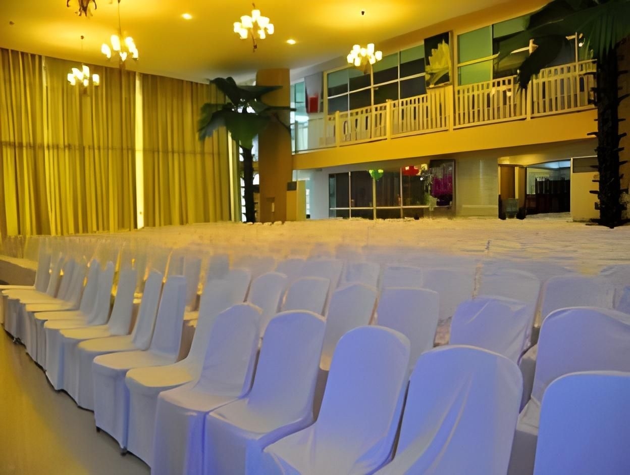 เอ็นสิริรีสอร์ทแอนด์โฮเต็ล (N Siri Resort & Hotel)1