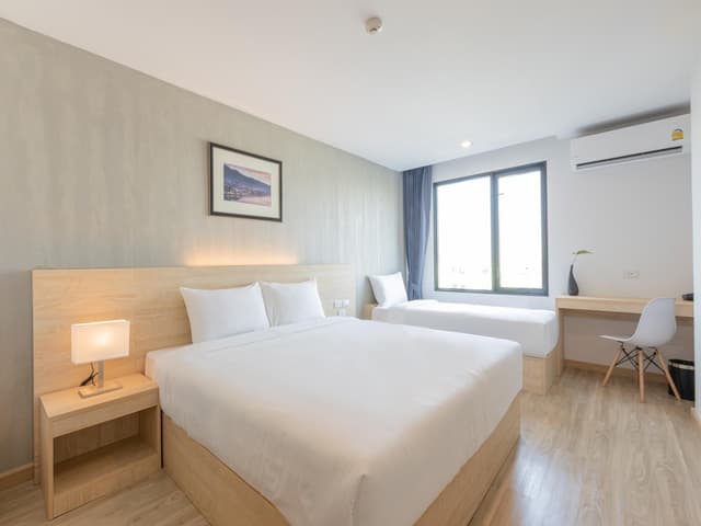 Deluxe Triple Room