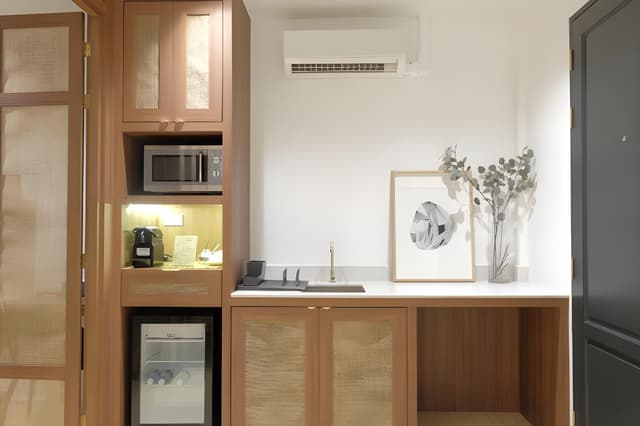 One Bedroom Suite