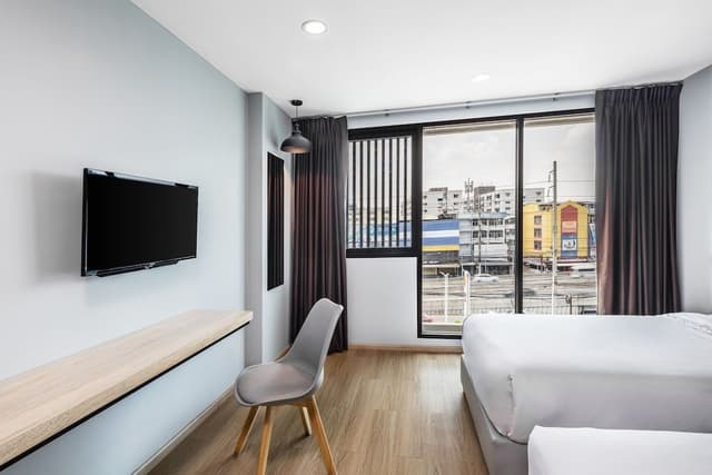 Standard Twin Room