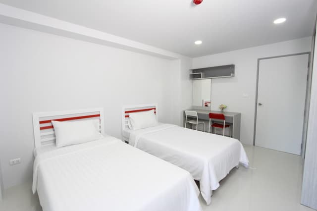 Twin Beds Standard Room