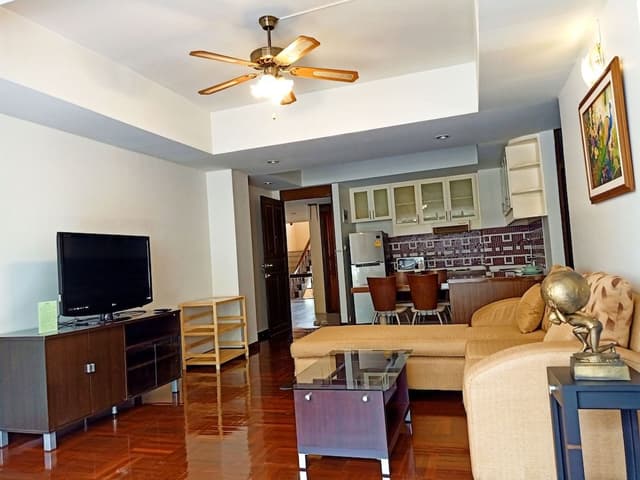 2 Bedrooms