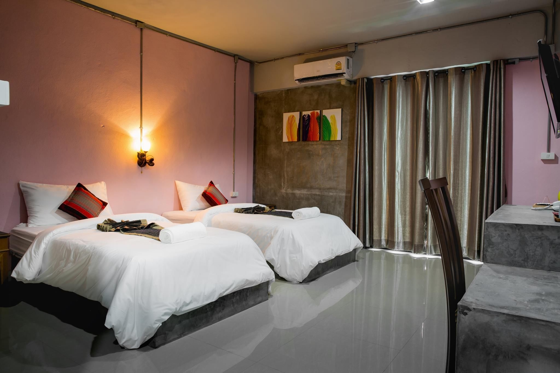 เดอะ เกสท์ โฮเทล (The Guest Hotel)3