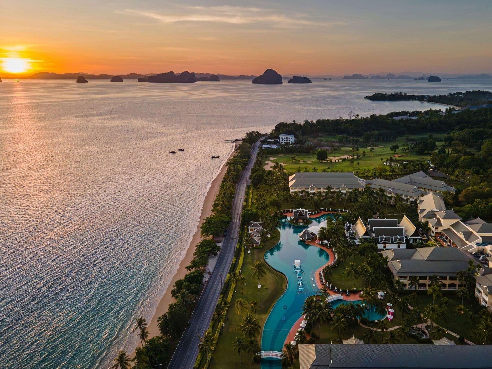 โรงแรมโซฟิเทล กระบี่ โภคีธรา กอล์ฟ แอนด์ สปา รีสอร์ต โรงแรมโซฟิเทล กระบี่ โภคีธรา กอล์ฟ แอนด์ สปา รีสอร์ต