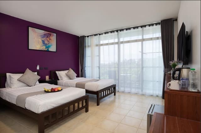 Deluxe Twin Room with Balcony