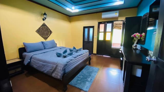 Bungalow Double Bed