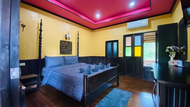 Bungalow Double Bed