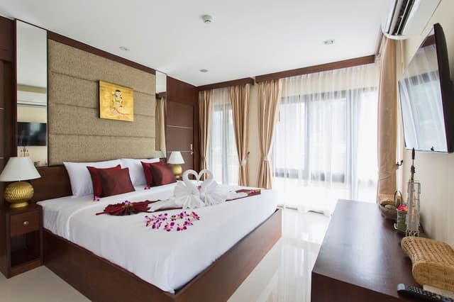Deluxe Family Room