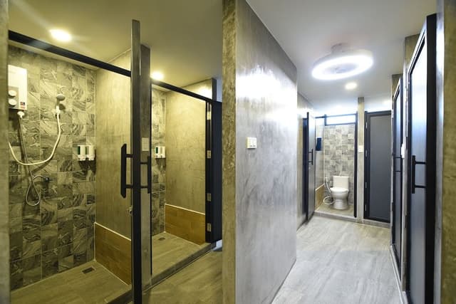 Dorm 6 Shared Bathroom- Age 18-40