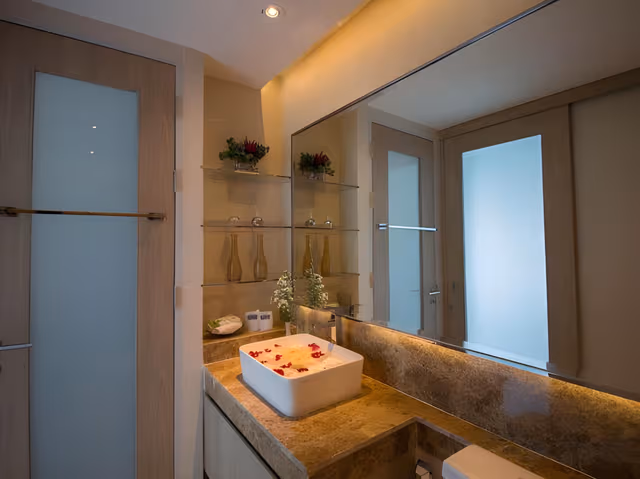 Triple Suite