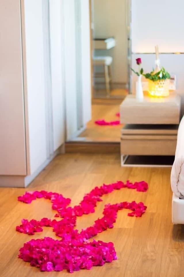 One Bedroom Suite