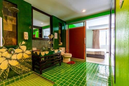 Deluxe Family Quad Room
