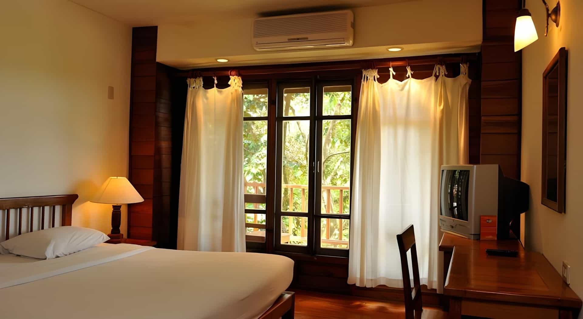Riverhouse-The Teak House Riverhouse-The Teak House