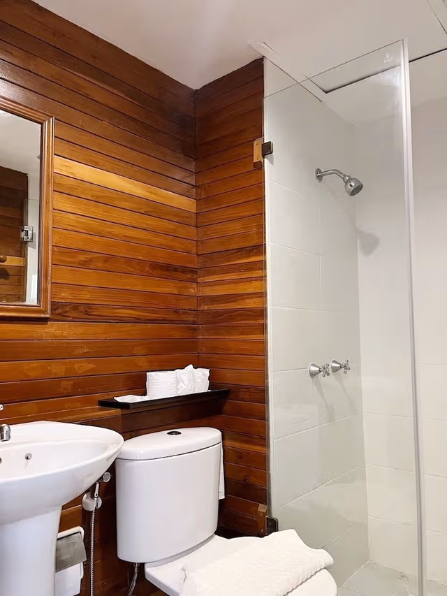 Standard Twin Room, River View