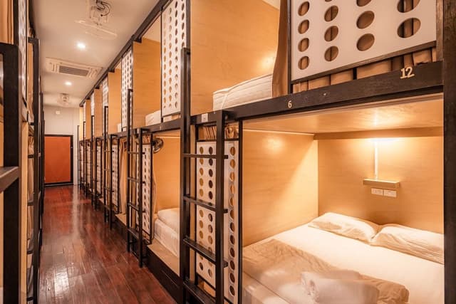 Single Bed in Mixed Dormitory